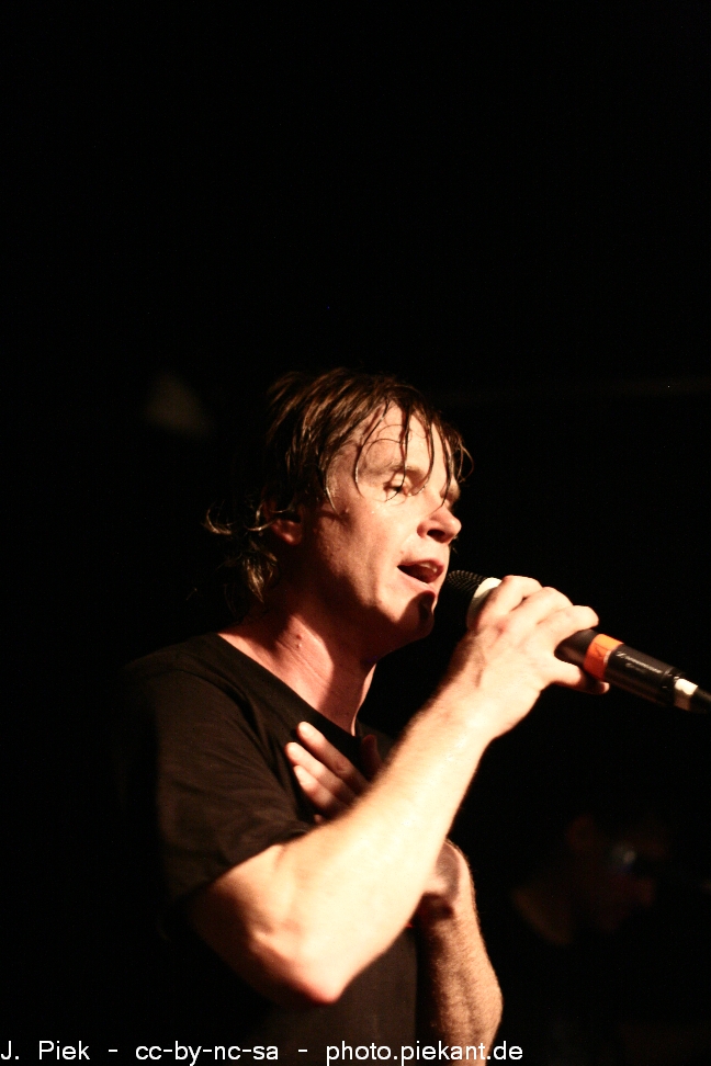 DED02.05.12Cologne low 19