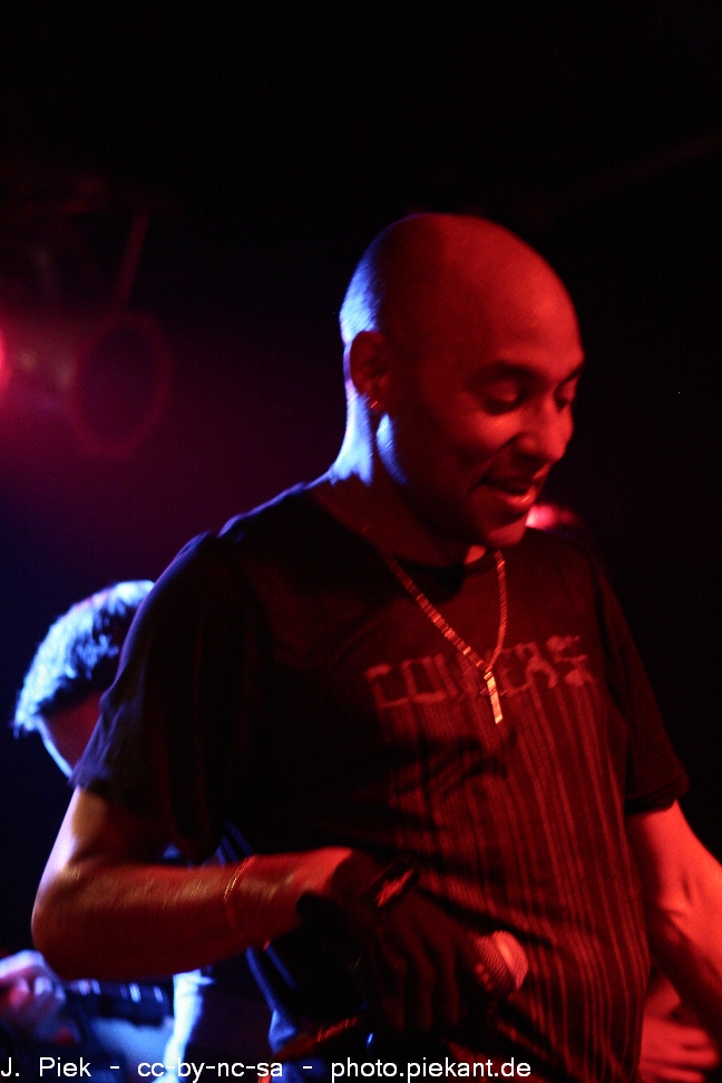 DED02.05.12Cologne low 46