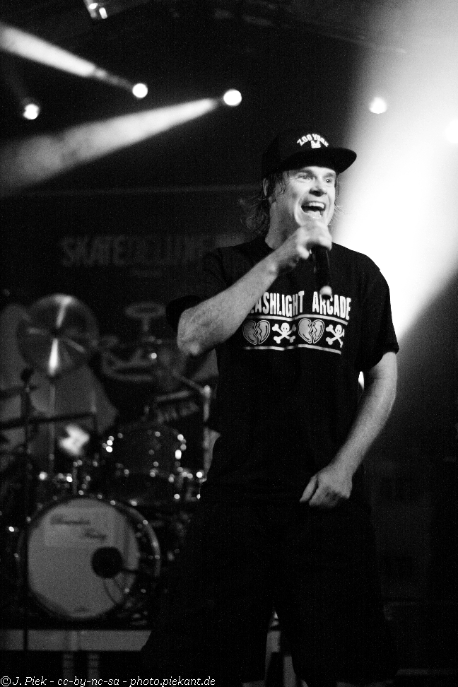 20120908 DEDHalle low 17