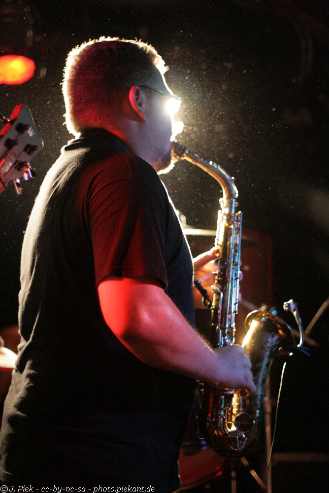 20120828 DED London low 45