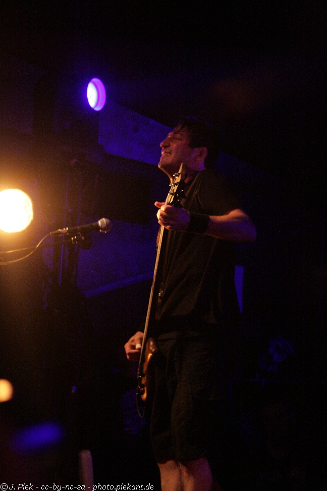 20120830 DED Paris low 09