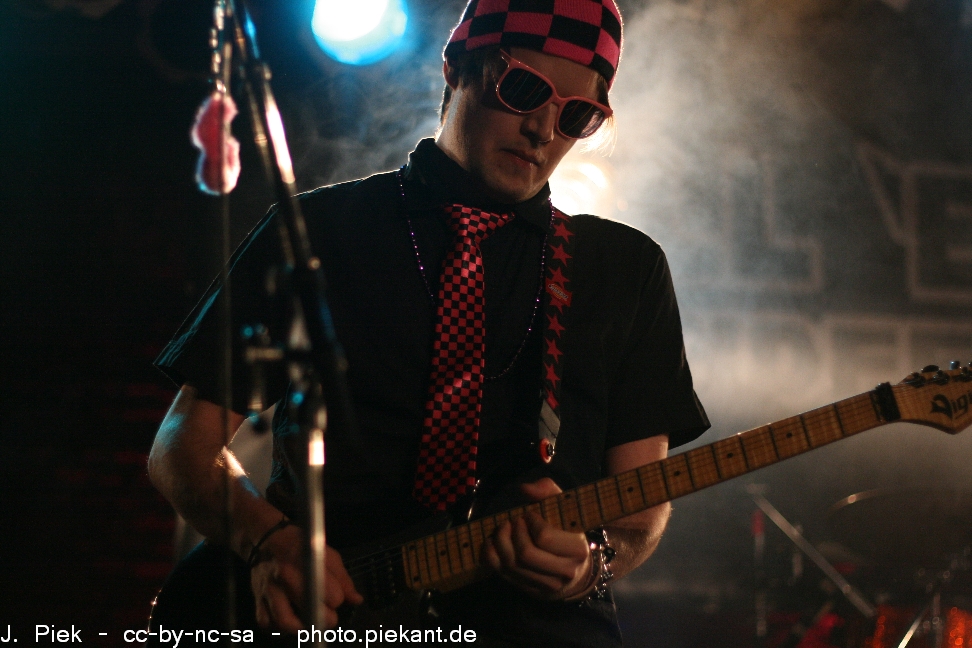 20120616DirtyGlamour low 06