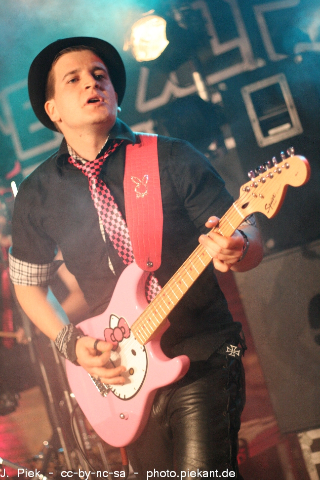 20120616DirtyGlamour low 25