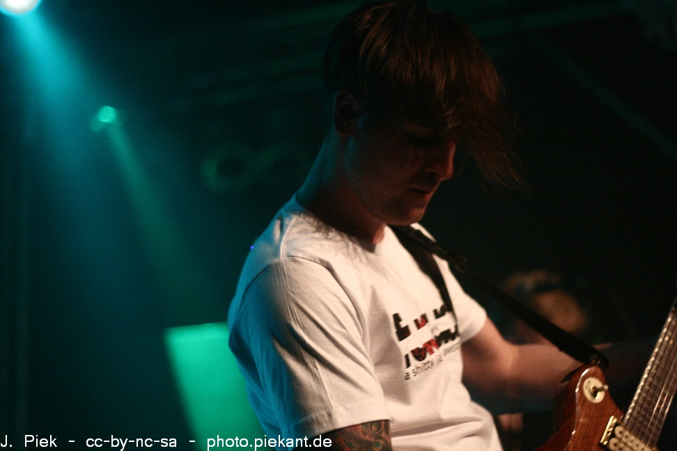 20120430JollyRogerLuenen low 01