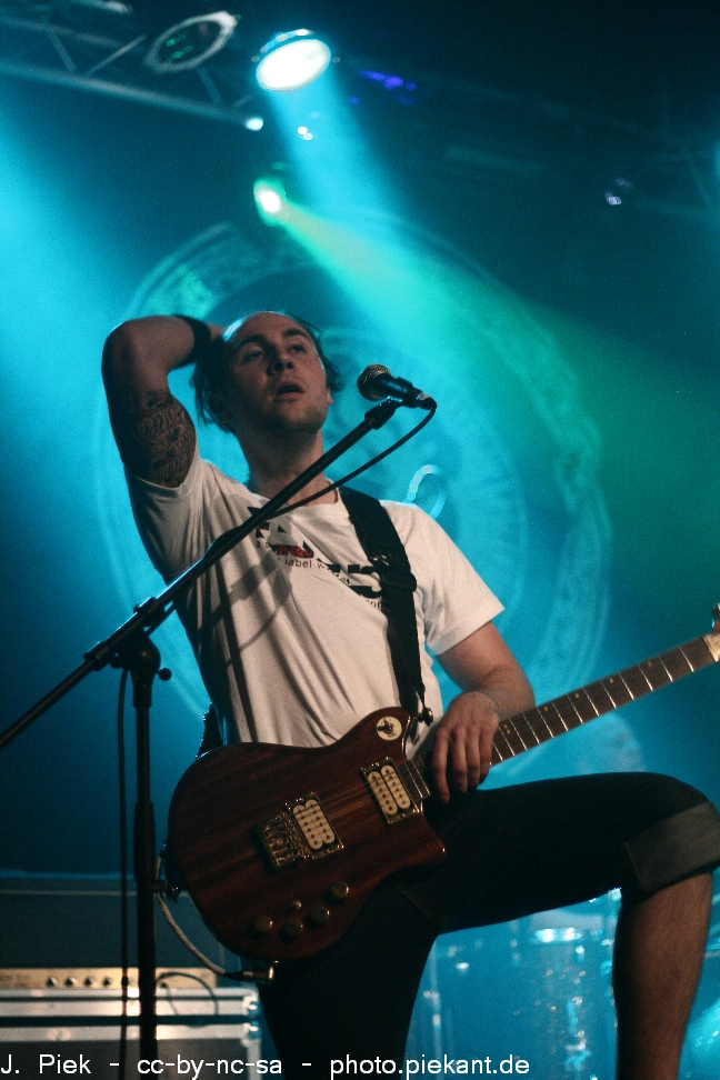 20120430JollyRogerLuenen low 30