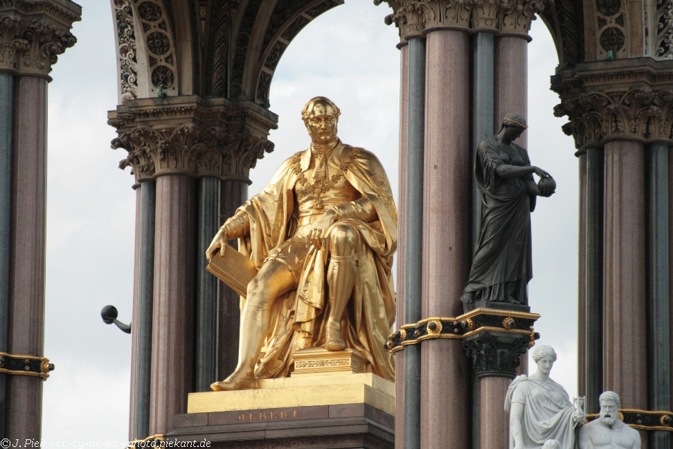 20120827 London Day2pt2 low 52