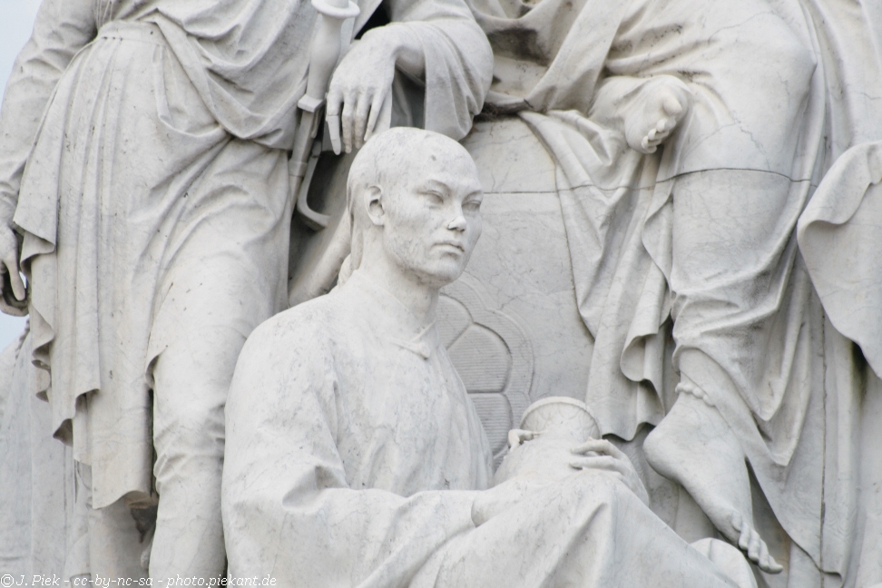 20120827 London Day2pt2 low 54