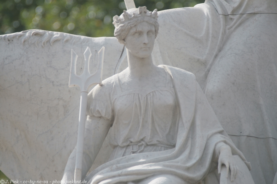 20120827 London Day2pt2 low 63