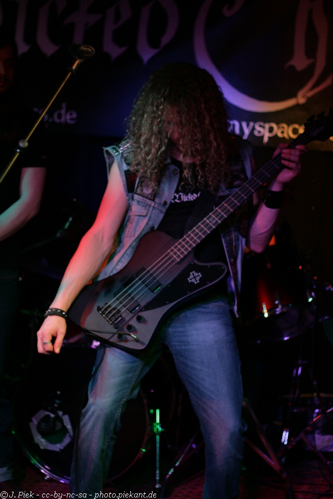 2012 12 15 HeavyMetalNightM8 low 027