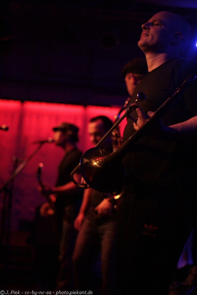 20121119 ngobo low 28