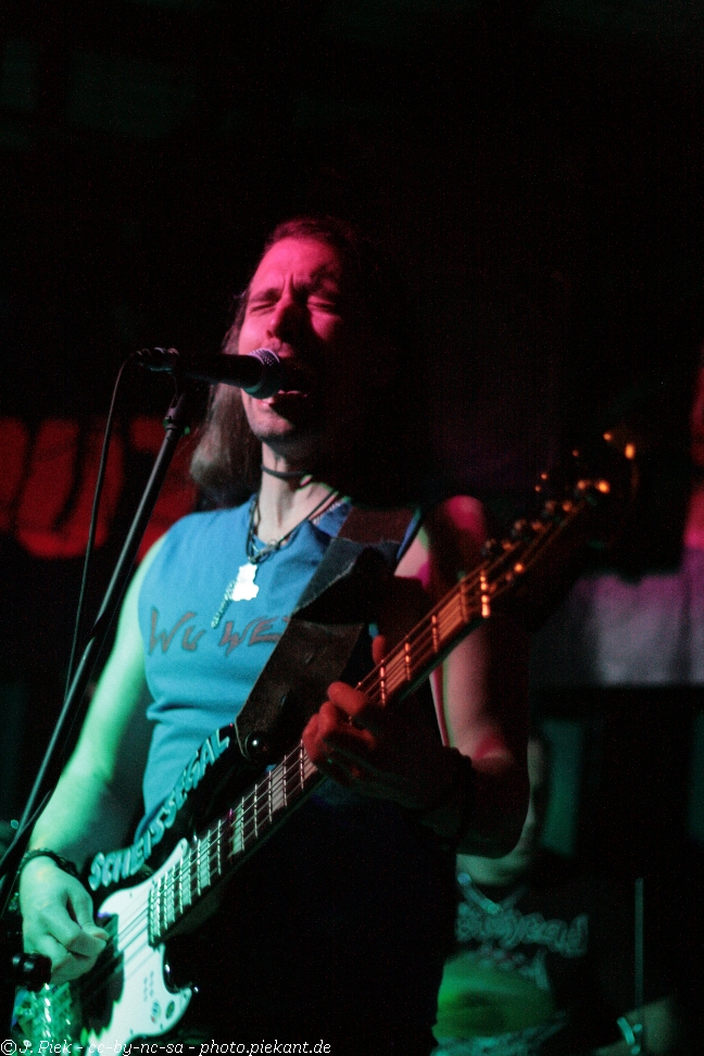 20121110 PhilsToxicMetal low 07