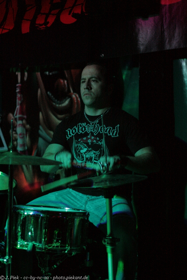 20121110 PhilsToxicMetal low 09