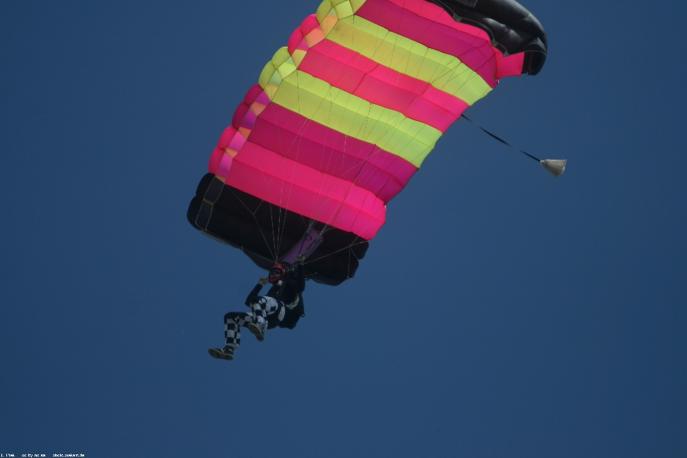 PinkBoogie2012 low 07