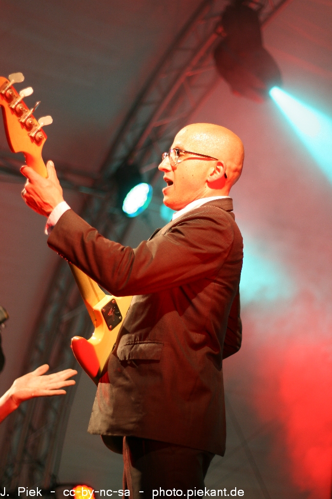 20120707 TheMovement low 30