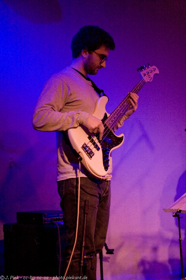 2013 03 16Alessia low 04