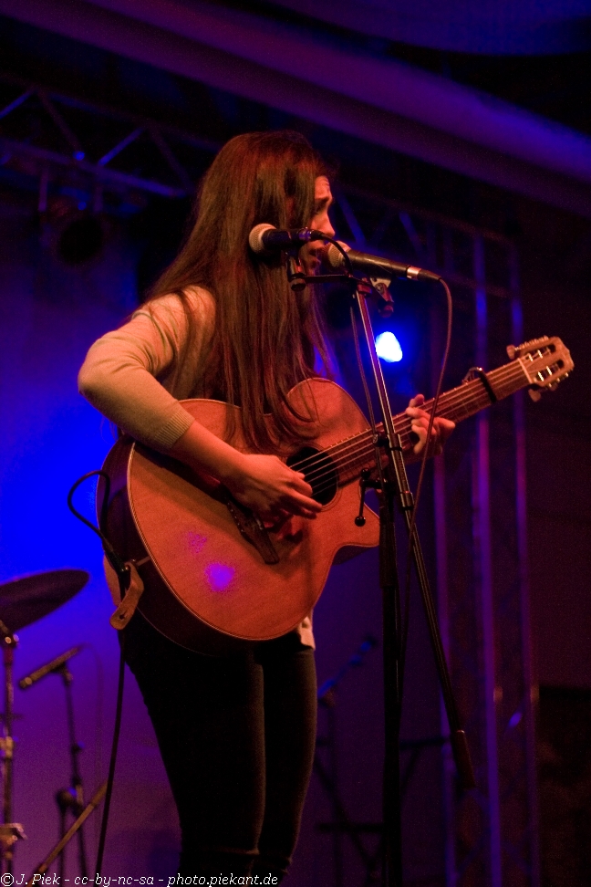 2013 03 16Alessia low 10