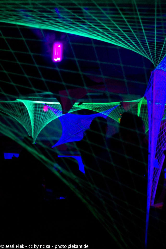 2013 10 18 PengFestival low 27