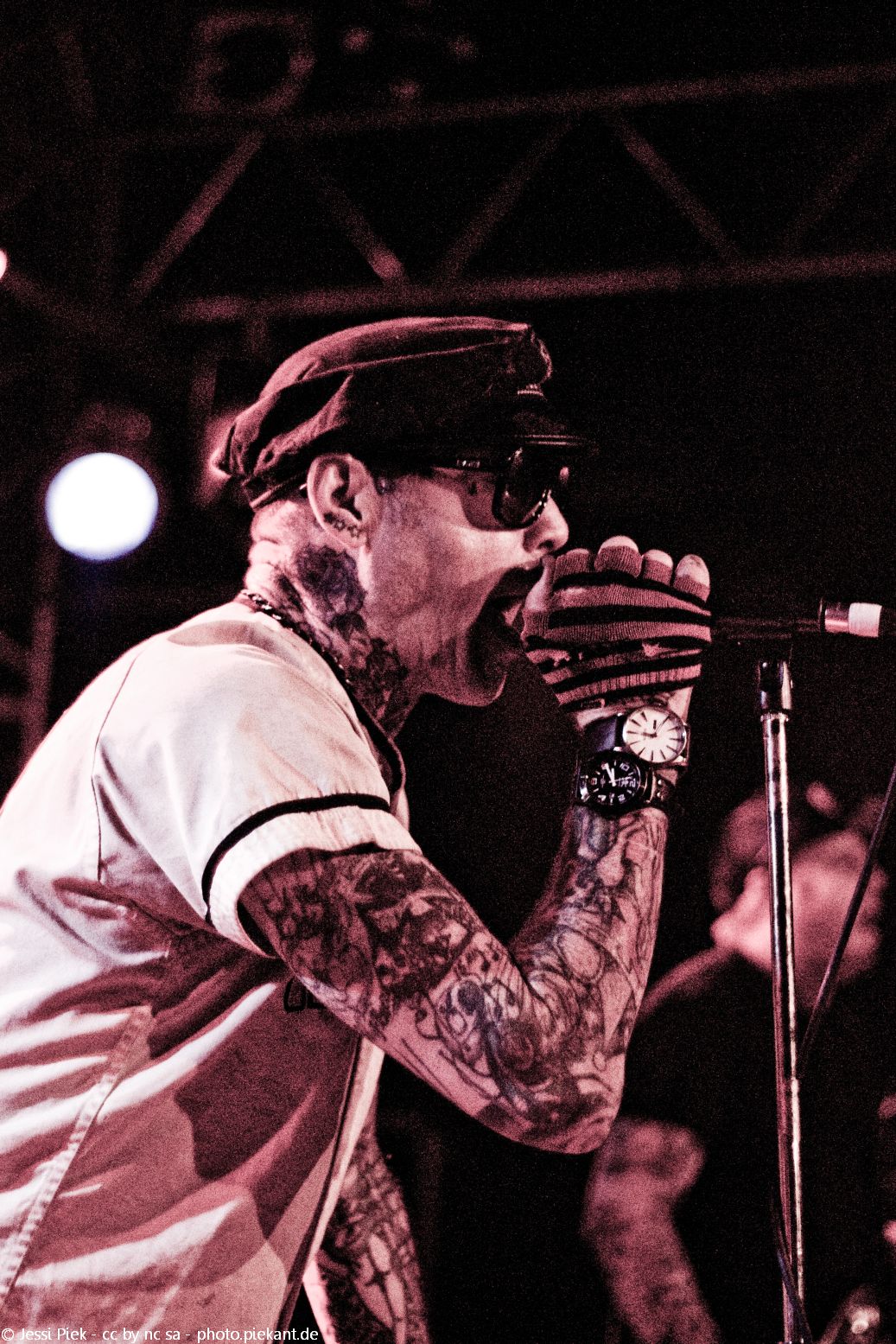 2013 12 15 USBombsCologne low 09